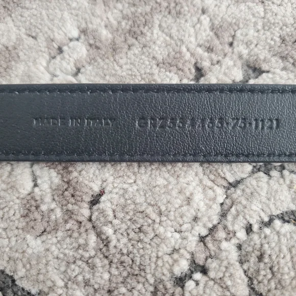 SAINT LAURENT Monogram-Buckle Croc-Embossed Leather Belt Size 75 - Picture 7 of 7